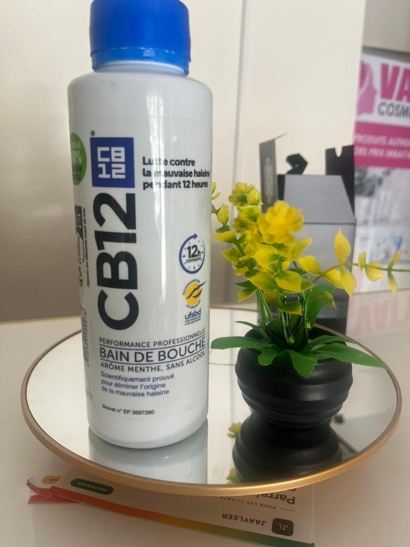 CB12 Bain de Bouche Performance Professionnelle menthe sans alcool, flacon 250 ml