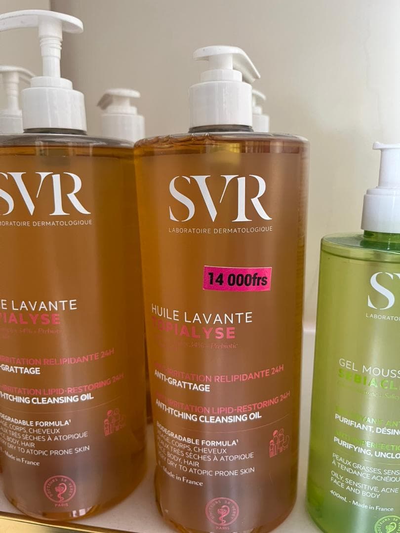 SVR Laboratoire Dermatologique Topialyse Huile Lavante anti-grattage relipidante 24H, flacon pompe 1 L