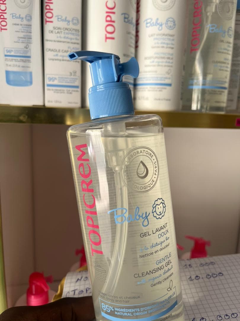 Topicrem Baby Gel Lavant Doux visage, corps et cheveux, flacon pompe 500 ml