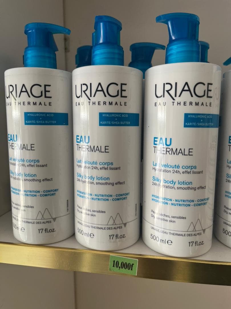Uriage Eau Thermale Lait velouté corps hydratation 24h effet lissant, flacon pompe 500 ml